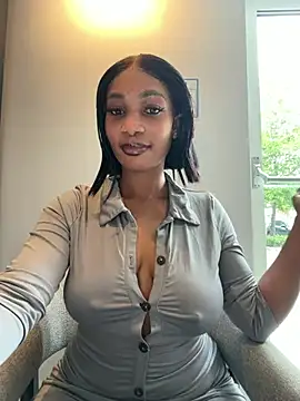 Snapshot of __Nessa__ chatting on May 2026 11:17:02 AM Nessa online show from May 2026 11:17:02 AM