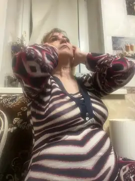 Irina2909xh online show from March 2025 04:01:02 PM