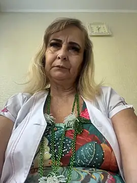 Irina2909xh online show from September 2025 10:26:02 AM