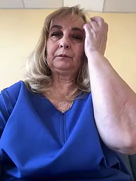 Irina2909xh online show from March 2026 09:35:01 AM