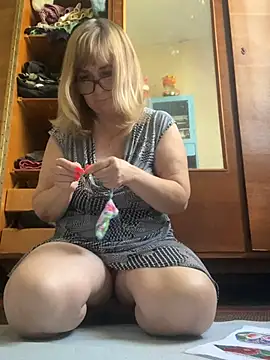 Irina2909xh online show from July 2026 11:02:02 AM
