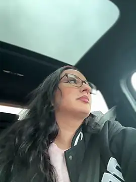 itsCassie online show from January 2025 03:18:01 PM