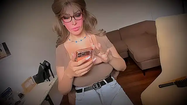 GiftedGirl4u online show from July 2026 01:08:01 AM