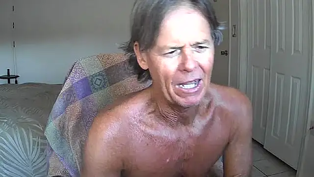 nakeedcowboi65 online show from May 2026 11:56:01 PM
