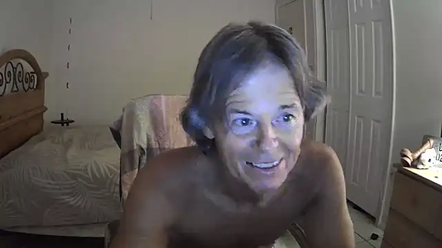 Snapshot of nakeedcowboi65 chatting on June 2026 09:19:02 AM nakeedcowboi65 online show from June 2026 09:19:02 AM