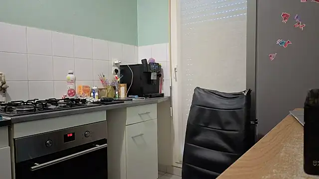 jennylovence online show from June 2026 07:03:01 AM
