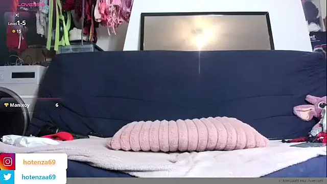 Hotenza69 online show from March 2025 03:04:01 PM