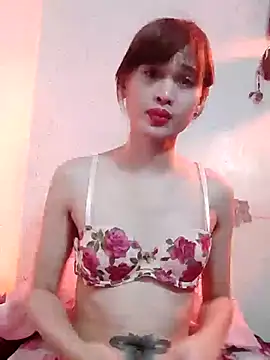 Snapshot of QueenSoreal chatting on February 2025 08:19:02 PM QueenSoreal online show from February 2025 08:19:02 PM