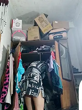 Snapshot of QueenSoreal chatting on September 2025 03:57:01 PM QueenSoreal online show from September 2025 03:57:01 PM