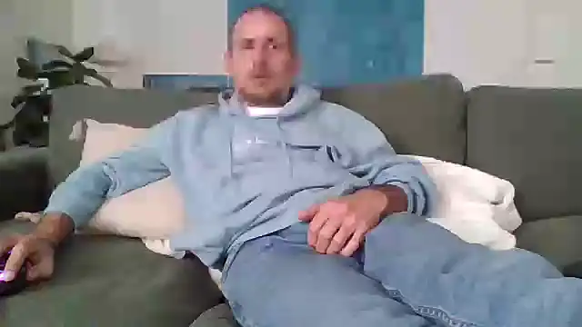 verylargecock online show from September 2025 11:10:02 AM