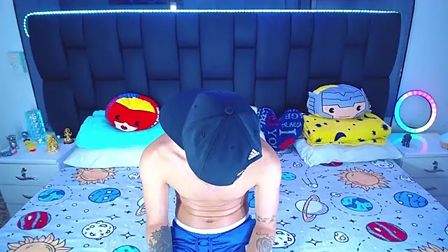 Snapshot of Nice_ButtX chatting on March 2025 08:27:02 PM Nice ButtX online show from March 2025 08:27:02 PM