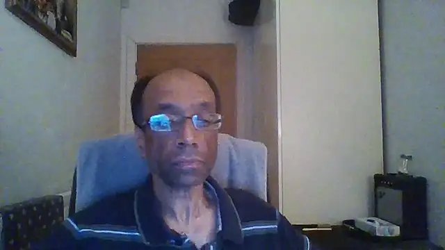 rauncher1 online show from November 2025 09:24:02 PM