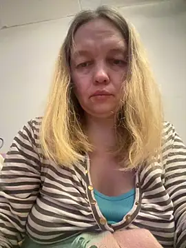 Susanel online show from January 2025 04:25:02 PM