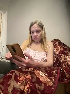 Susanel online show from February 2025 08:14:02 PM