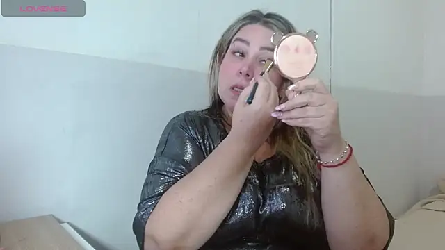 bella savati online show from September 2025 12:34:01 AM