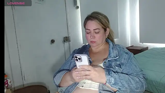 bella savati online show from October 2025 05:31:01 PM