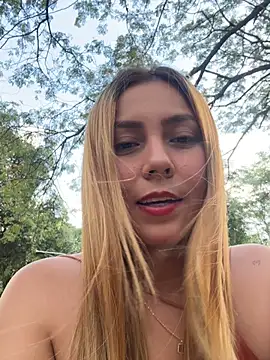 Snapshot of Brittanyrosexx chatting on January 2026 08:25:02 PM Brittanyrosexx online show from January 2026 08:25:02 PM