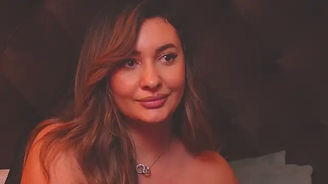 YaaraCollins online show from January 2025 07:13:02 AM