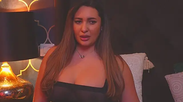 YaaraCollins online show from January 2025 07:49:01 AM