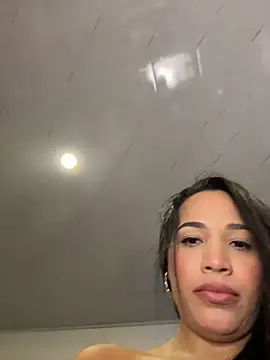 SQUIRTINGQUEEN11 online show from March 2026 03:12:01 AM