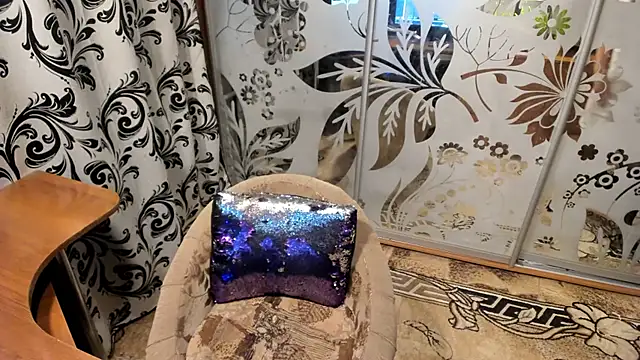 EVILENSA online show from October 2025 01:56:02 PM