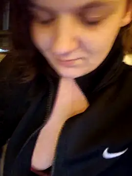 Cutegirlforyou online show from March 2025 12:01:01 PM