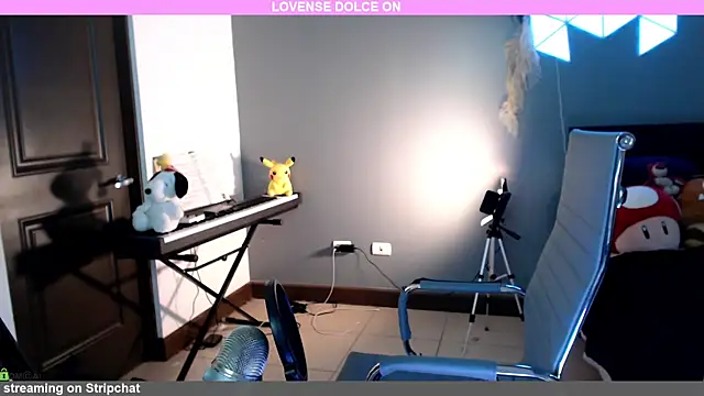 minarocket  online show from December 2024 03:35:01 PM