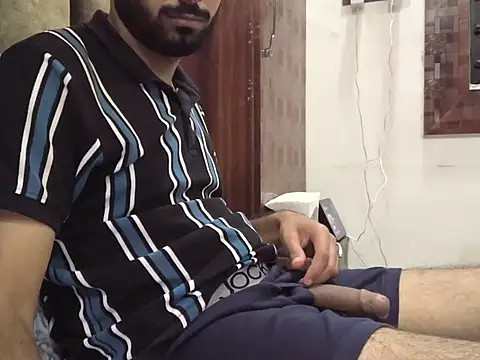 Snapshot of brownie_cake_cb chatting on September 2025 05:36:01 PM brownie cake cb online show from September 2025 05:36:01 PM