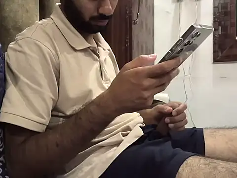 Snapshot of brownie_cake_cb chatting on October 2025 06:30:01 PM brownie cake cb online show from October 2025 06:30:01 PM