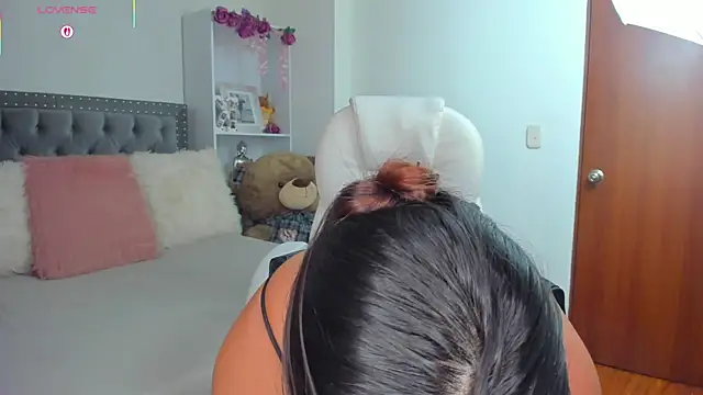 Kyllie B online show from April 2026 03:26:02 AM