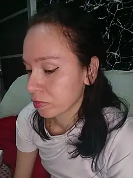 Snapshot of Venusluxodomme chatting on May 2026 02:31:01 AM Venusluxodomme online show from May 2026 02:31:01 AM