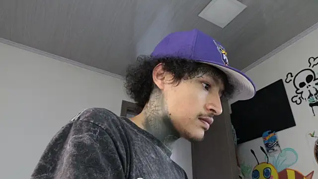 trieone online show from April 2026 04:33:01 PM