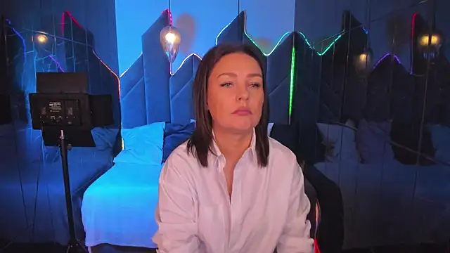 MilenaMellow online show from October 2025 08:31:01 PM