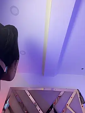 Victoria14  online show from February 2026 04:39:02 AM