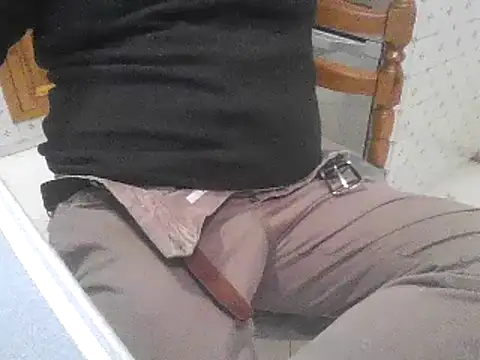 Snapshot of polloiw chatting on February 2025 01:11:02 PM polloiw online show from February 2025 01:11:02 PM