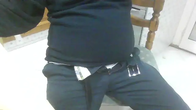 Snapshot of polloiw chatting on October 2025 09:35:01 PM polloiw online show from October 2025 09:35:01 PM