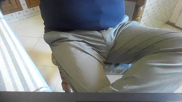 Snapshot of polloiw chatting on October 2025 09:50:02 AM polloiw online show from October 2025 09:50:02 AM