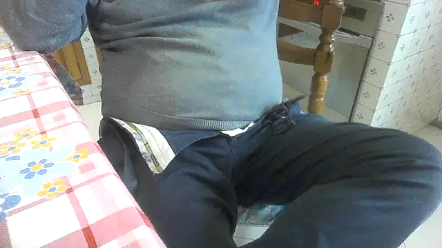 Snapshot of polloiw chatting on November 2025 11:58:01 AM polloiw online show from November 2025 11:58:01 AM