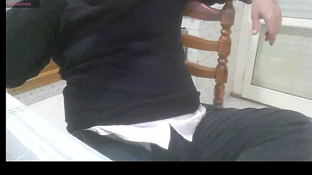 Snapshot of polloiw chatting on February 2026 01:54:02 PM polloiw online show from February 2026 01:54:02 PM