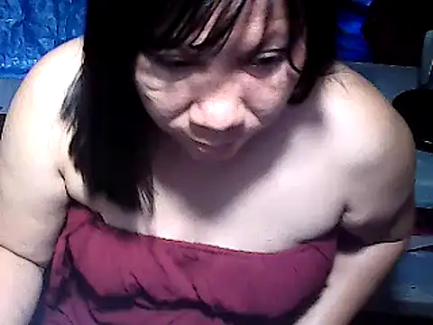 Snapshot of lovely4all101 chatting on February 2025 07:18:02 PM lovely4all101 online show from February 2025 07:18:02 PM