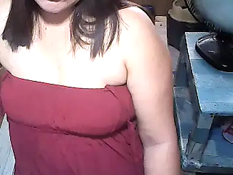 Snapshot of lovely4all101 chatting on February 2025 05:43:02 AM lovely4all101 online show from February 2025 05:43:02 AM