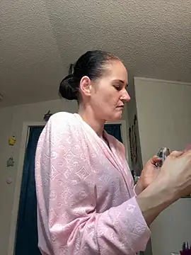 lolabunny9 online show from March 2025 02:08:01 PM