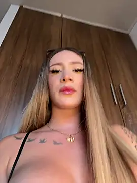 bunny bicht online show from July 2026 09:40:02 PM