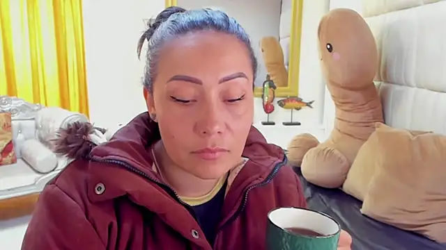 gaby trent online show from January 2025 01:25:02 PM