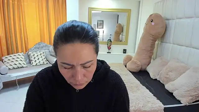 gaby trent online show from November 2025 02:17:01 PM