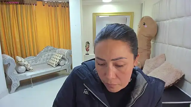 gaby trent online show from March 2026 04:23:01 PM