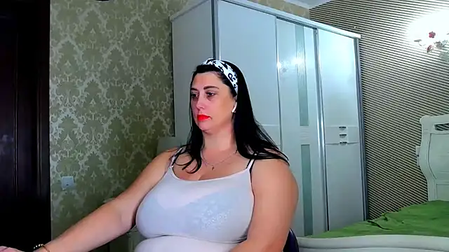 Evelyn Shy online show from January 2025 09:59:01 AM