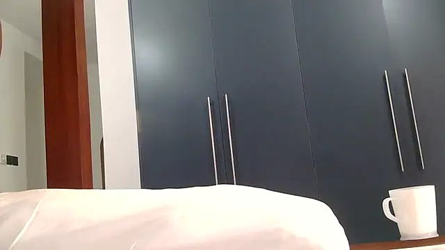 katt008 online show from December 2025 03:46:01 AM