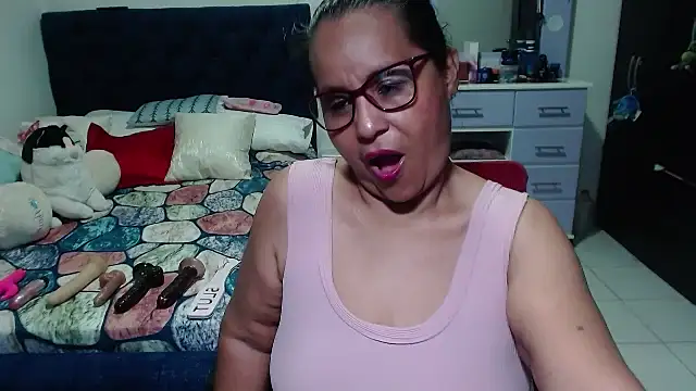 pervert mommy  online show from October 2025 09:54:01 AM