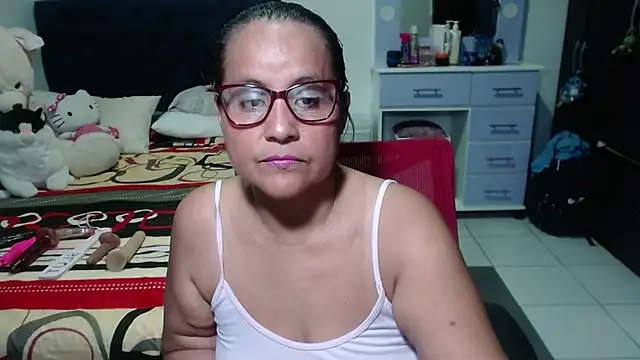 pervert mommy  online show from November 2025 10:31:02 PM